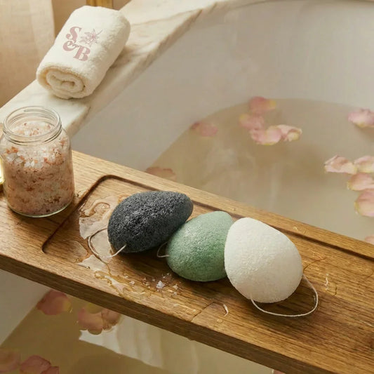 Seele & bloom konjac sponge for gentle facial cleansing, showing the soft, natural fiber texture suitable for skincare.